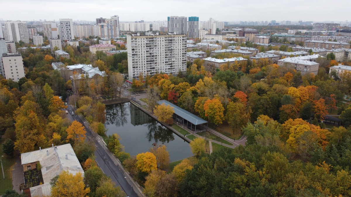 На северо-востоке Москвы благоустроят Гончаровский пруд