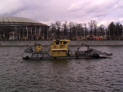 "ЗАЛОГ ЗДОРОВЬЯ": КАК СТОЛИЦА БЬЕТСЯ ЗА ЧИСТОТУ МОСКВЫ-РЕКИ