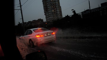 Около 170 подтоплений зафиксировали на дорогах Москвы за двое суток