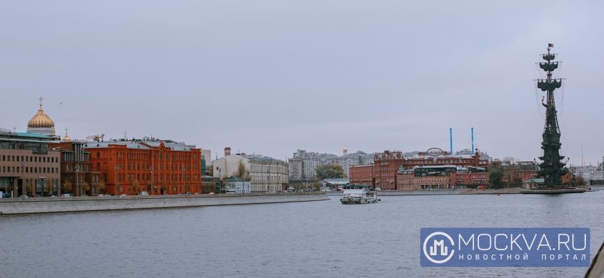 «Мосводосток» взялся за очистку берегов рек и водоемов в столице после зимы
