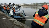 Мосводосток ликвидировал пятно на Москве-реке