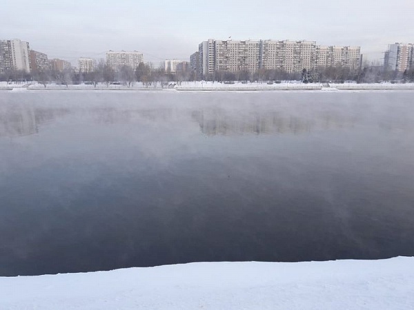 Природный феномен в районе Перервинской плотины в Москве